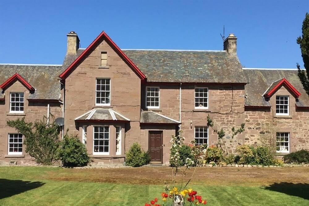 Photo of Outdoor in Stanley