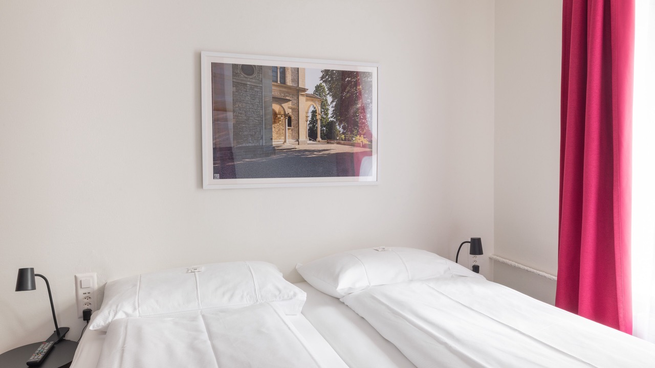 Photo of Bedroom in Center
