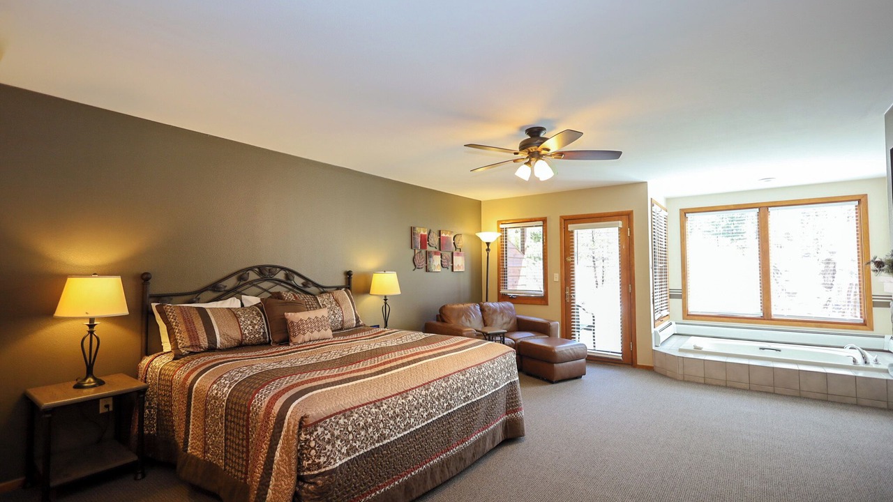 Photo of Others in Fall River Estates