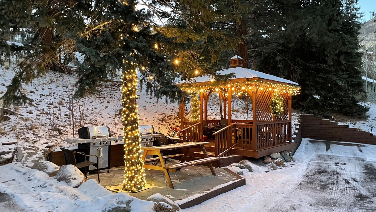 Photo of Outdoor in Fall River Estates