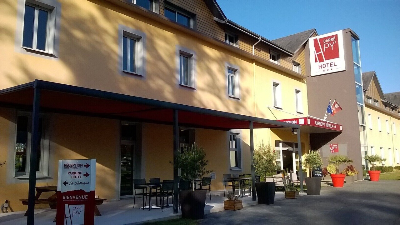 Photo of Patio Balcony in Bagneres-de-Bigorre