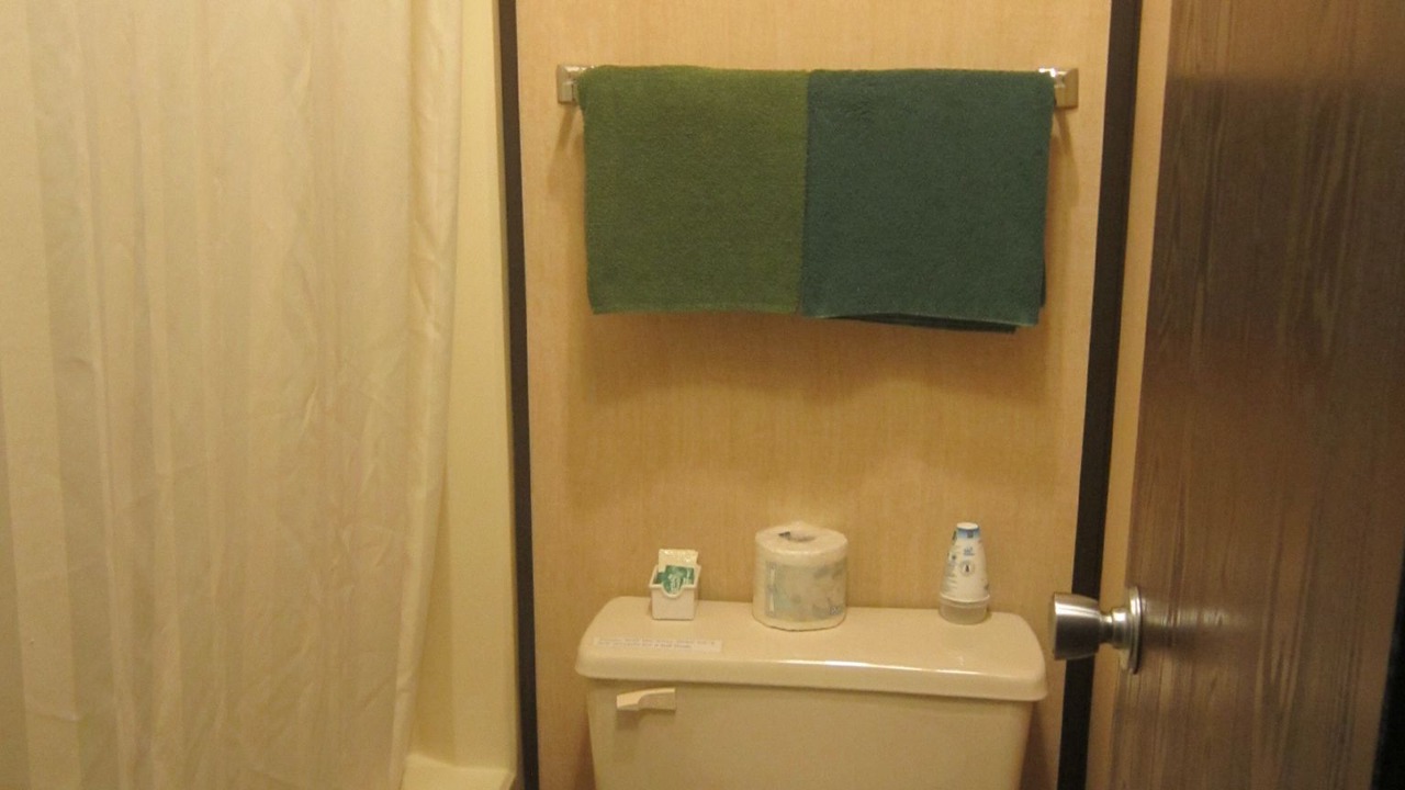 Photo of Bathroom in Shaunavon