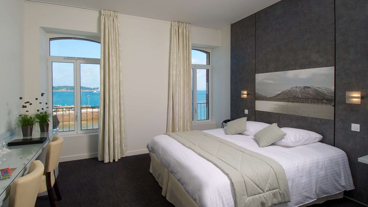 Photo of Bedroom in Ploubazlanec