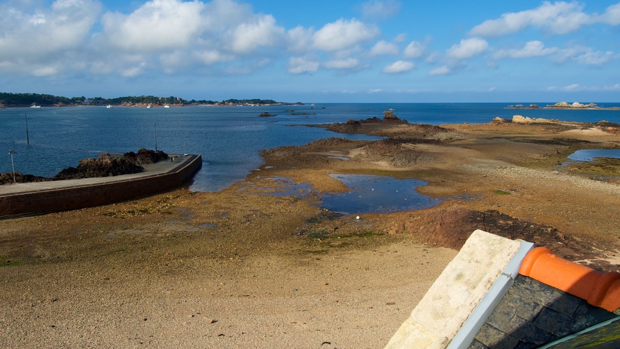 Photo of Bedroom in Ploubazlanec