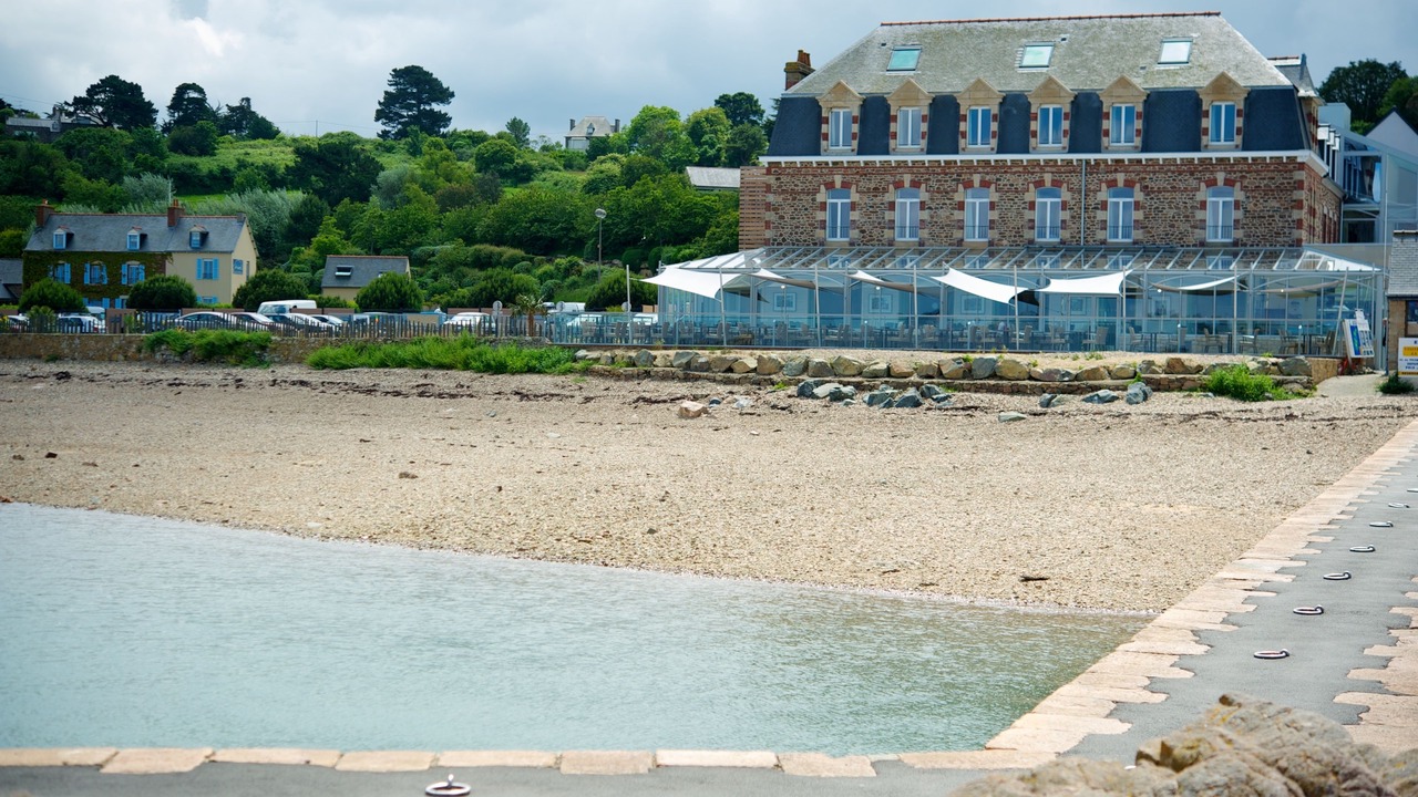 Photo of Others in Ploubazlanec