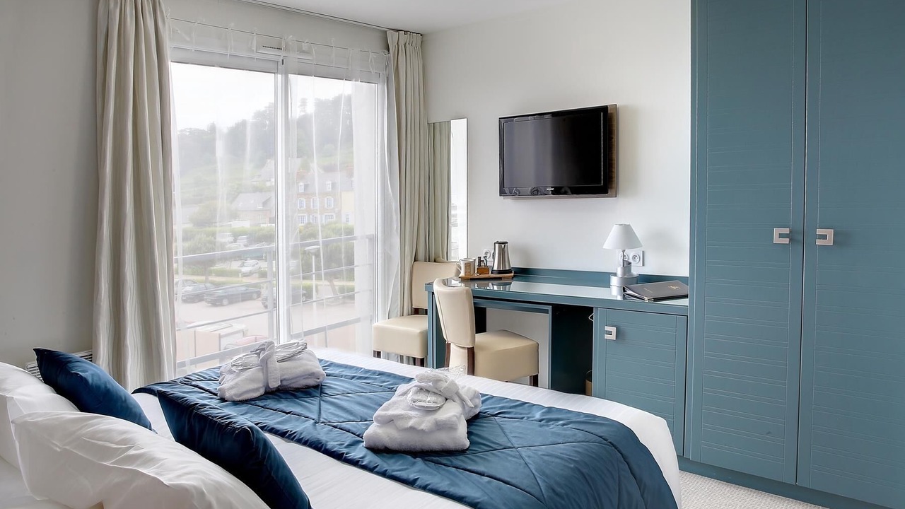 Photo of Bedroom in Ploubazlanec