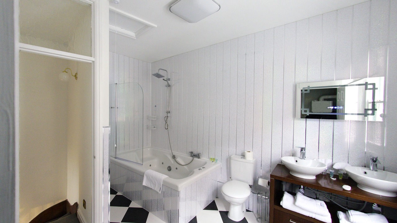 Photo of Bathroom in Burton on Trent