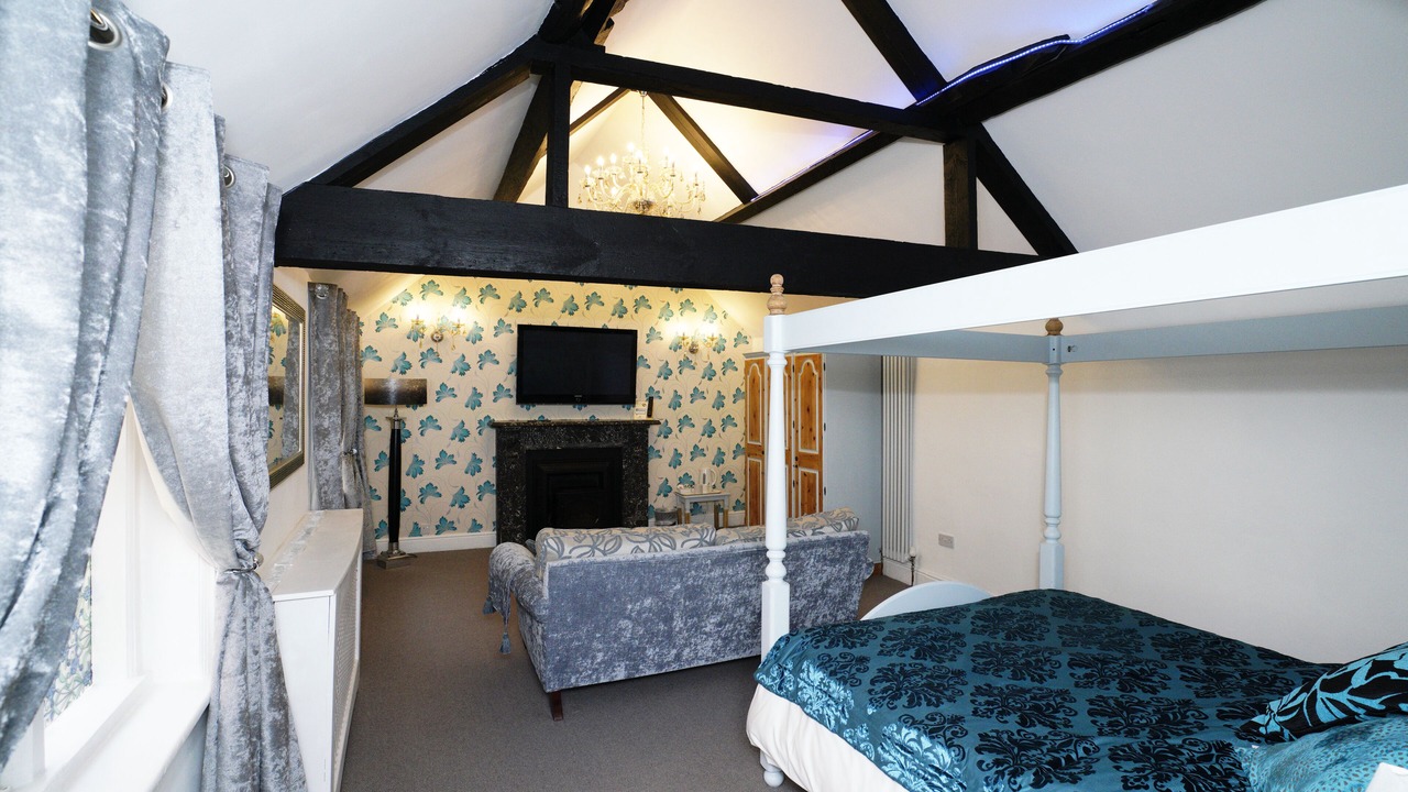 Photo of Others in Burton on Trent