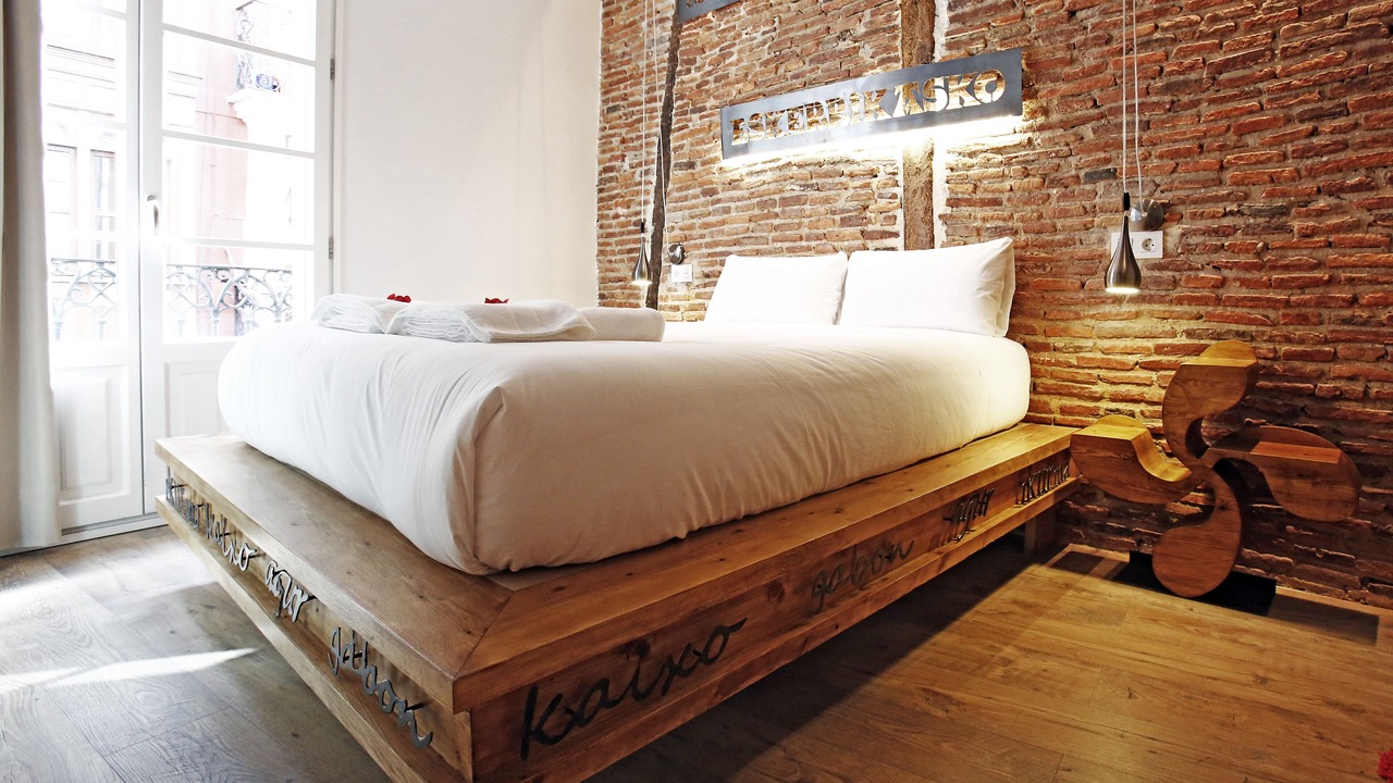 Photo of Bedroom in Bilbao Old Town