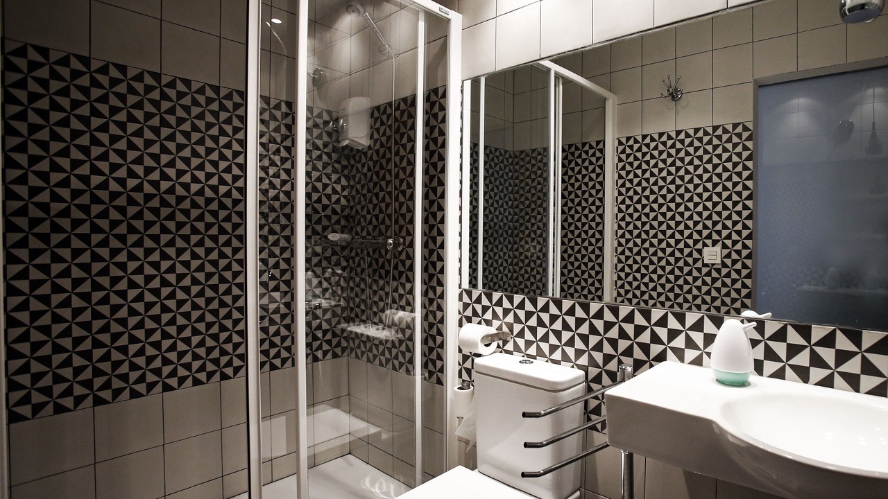 Photo of Bathroom in Bilbao Old Town