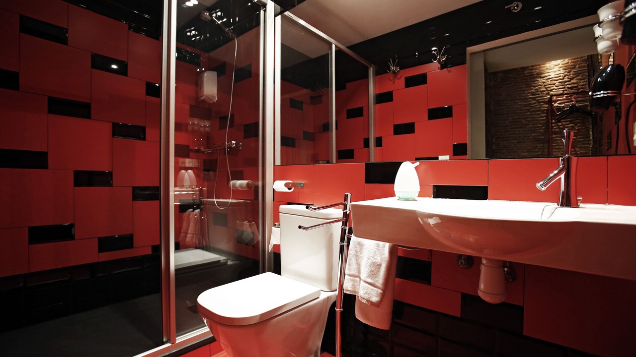 Photo of Bathroom in Bilbao Old Town