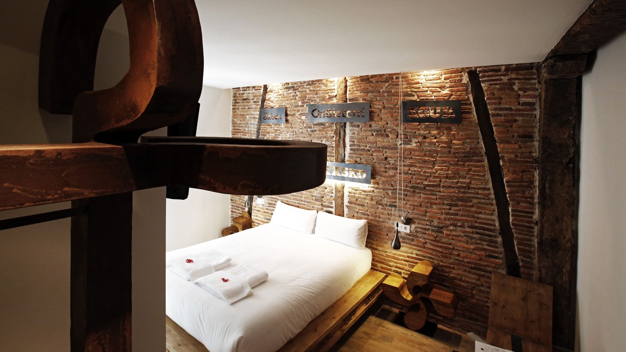 Photo of Bedroom in Bilbao Old Town
