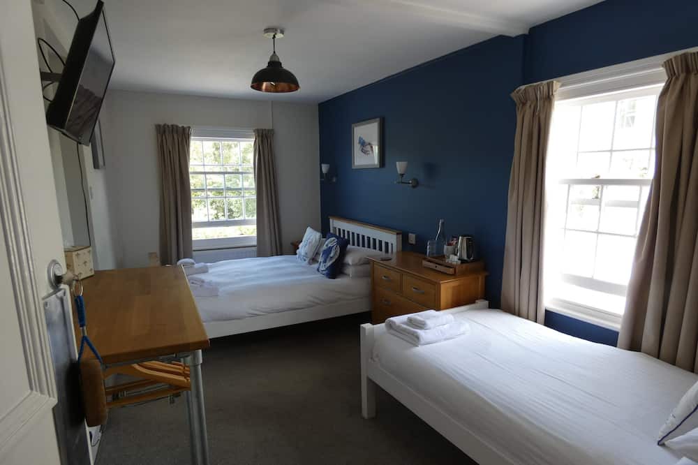 Photo of Others in Bantham