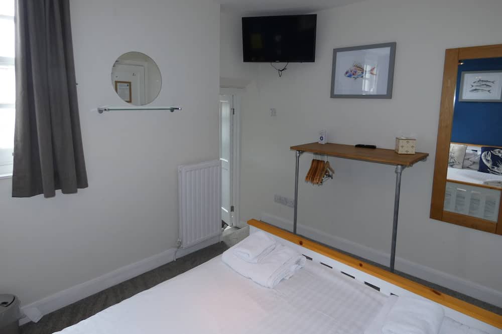 Photo of Others in Bantham