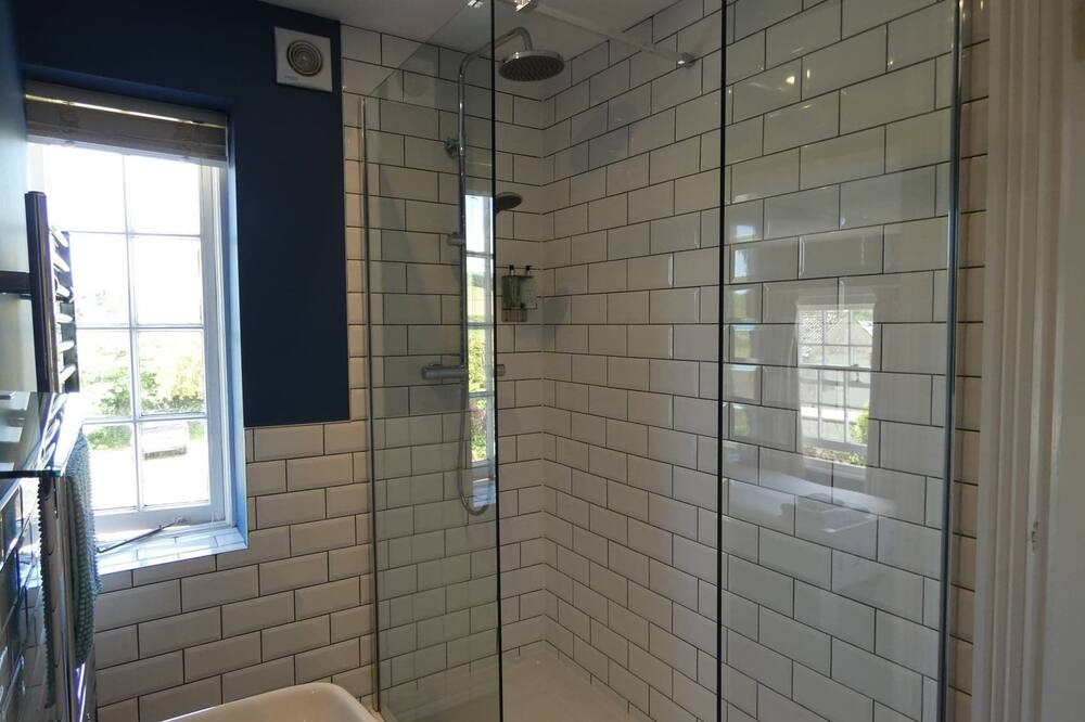 Photo of Bathroom in Bantham