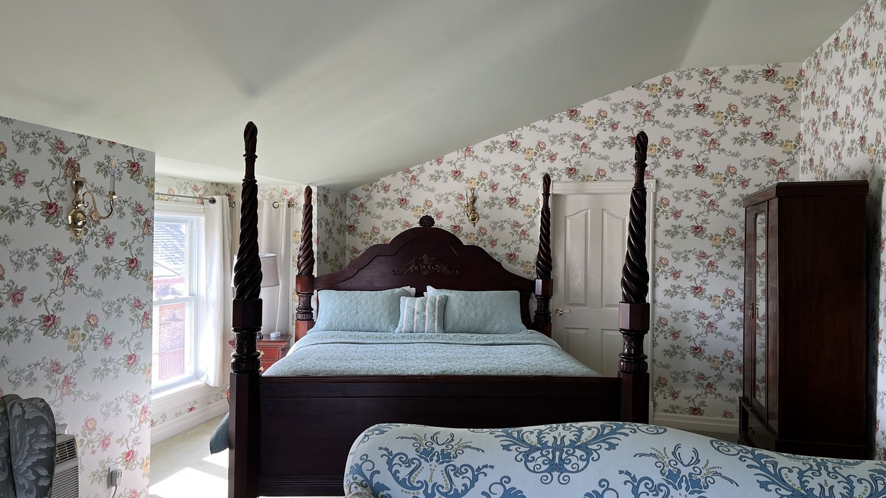 Photo of Bedroom in Niagara Falls