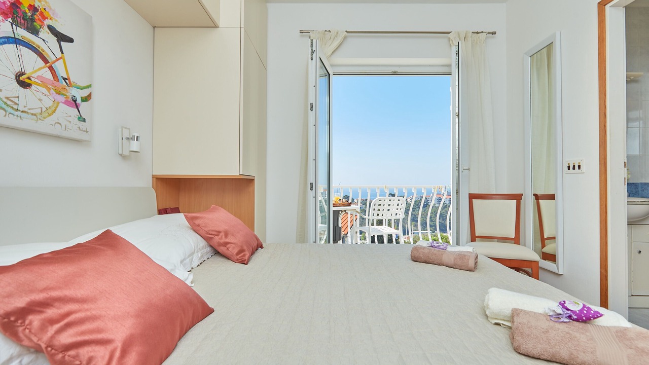 Photo of Bedroom in Montovjerna