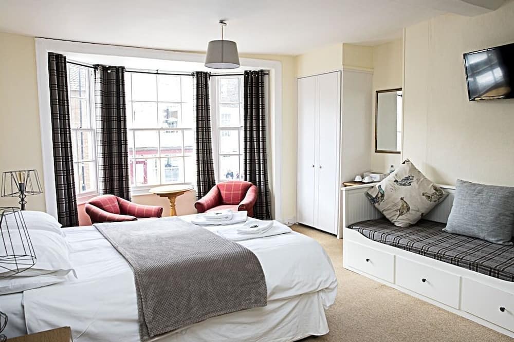 Photo of Others in Shipston on Stour