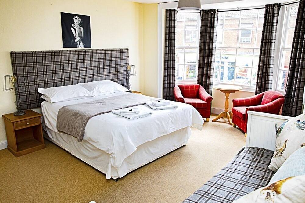 Photo of Others in Shipston on Stour