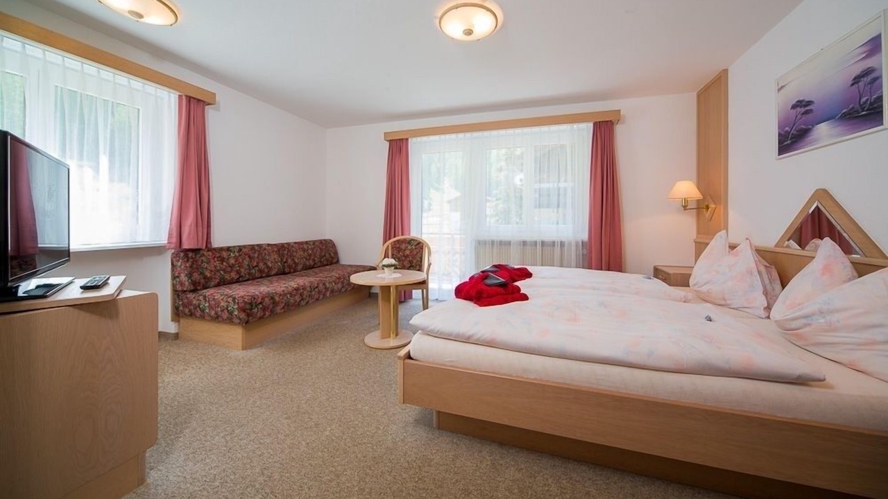 Photo of Bedroom in Saas Almagell