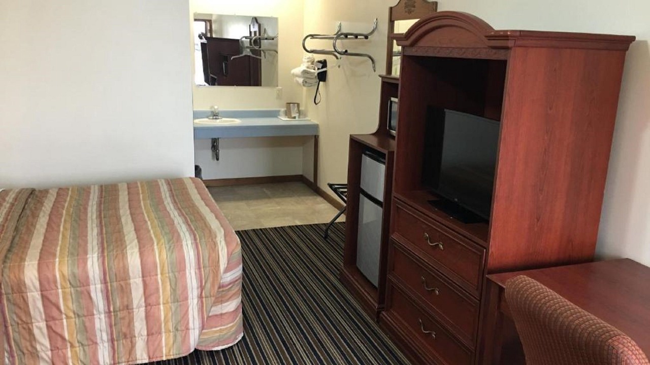 Photo of Bedroom in Warren