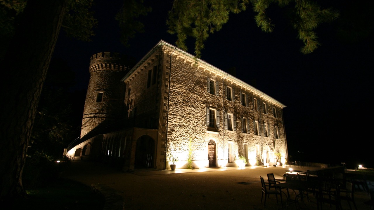 Photo of Outdoor in Charols