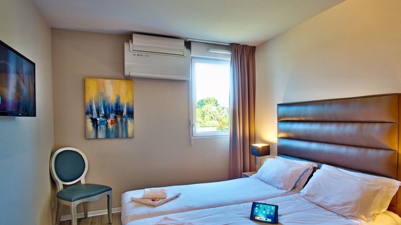 Photo of Bedroom in Lahonce