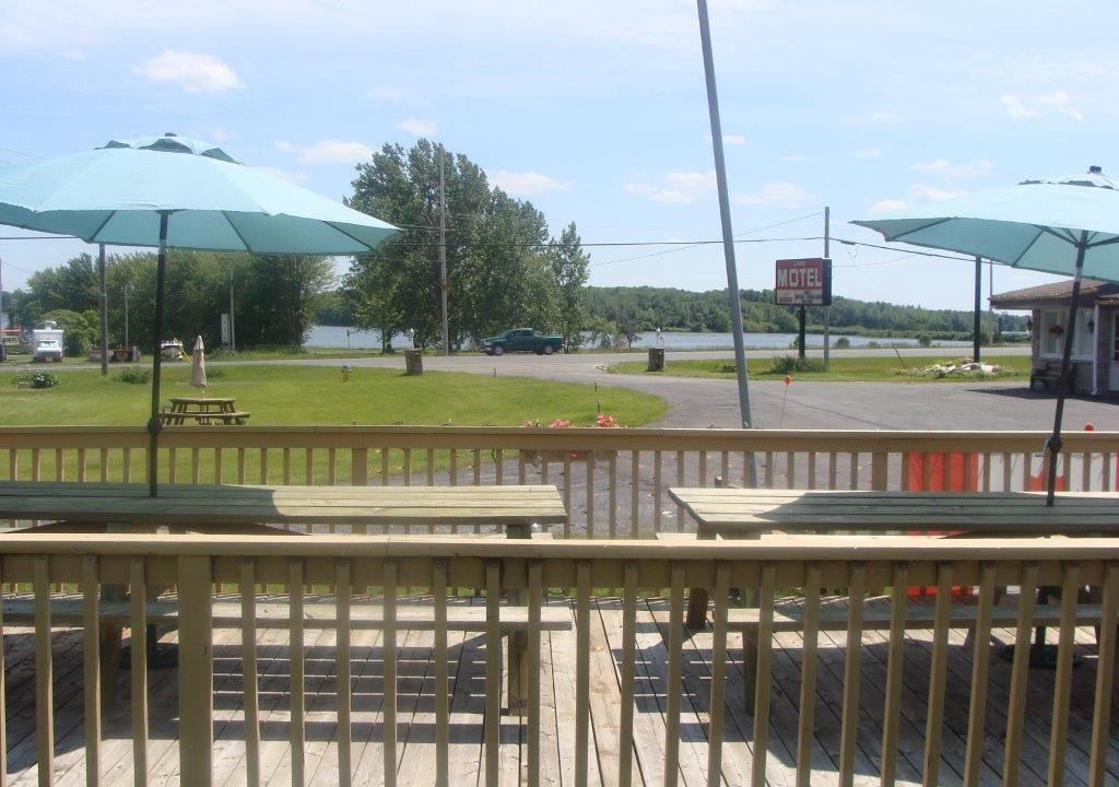Photo of Patio Balcony in Long Sault