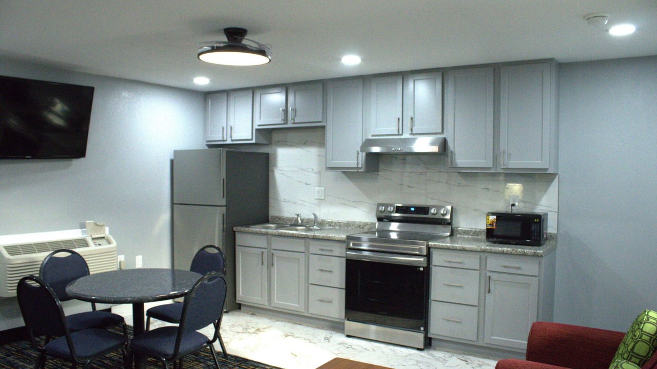 Photo of Bedroom in Scottsburg