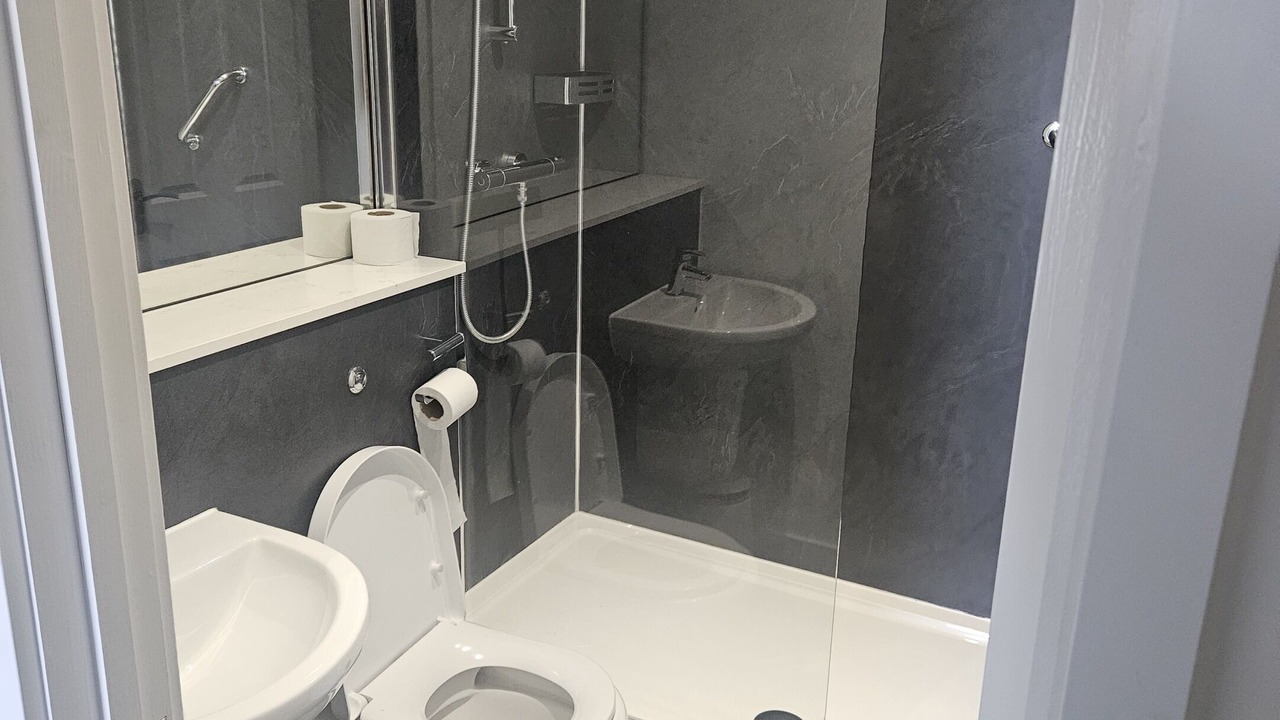 Photo of Others in Fenny Stratford