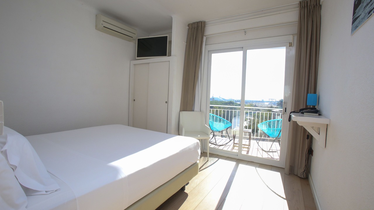 Photo of Bedroom in Vilanova I la Geltru