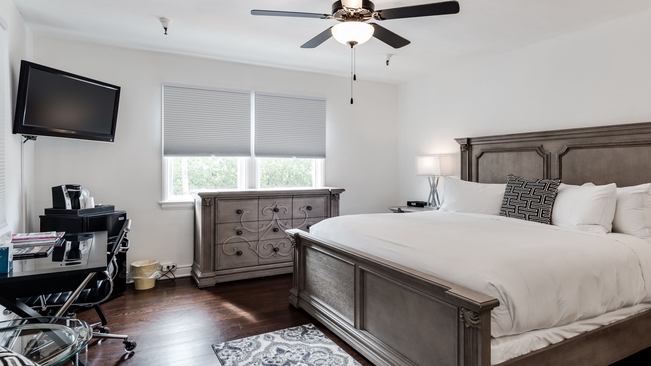 Photo of Bedroom in Palm Beach