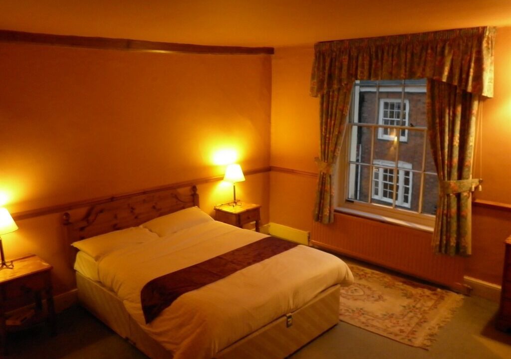 Photo of Bedroom in Market Bosworth