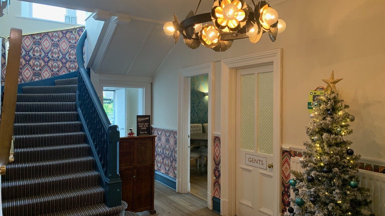 Photo of Others in Dunbar