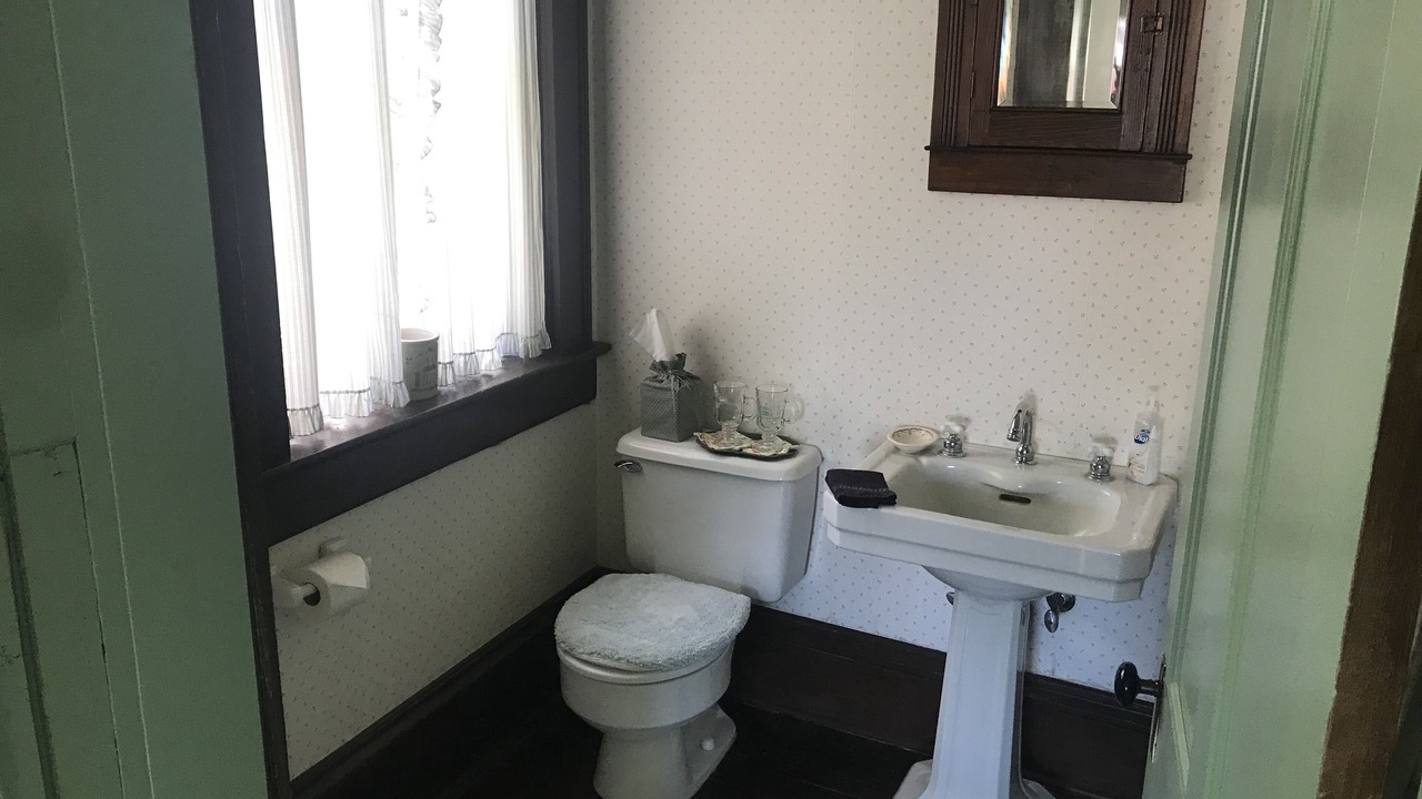 Photo of Bathroom in Maeystown