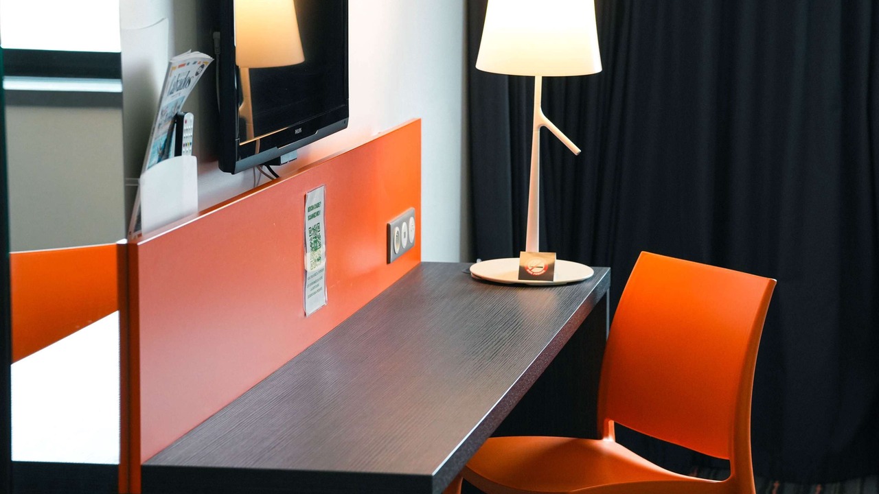 Photo of Bedroom in Port of Caen