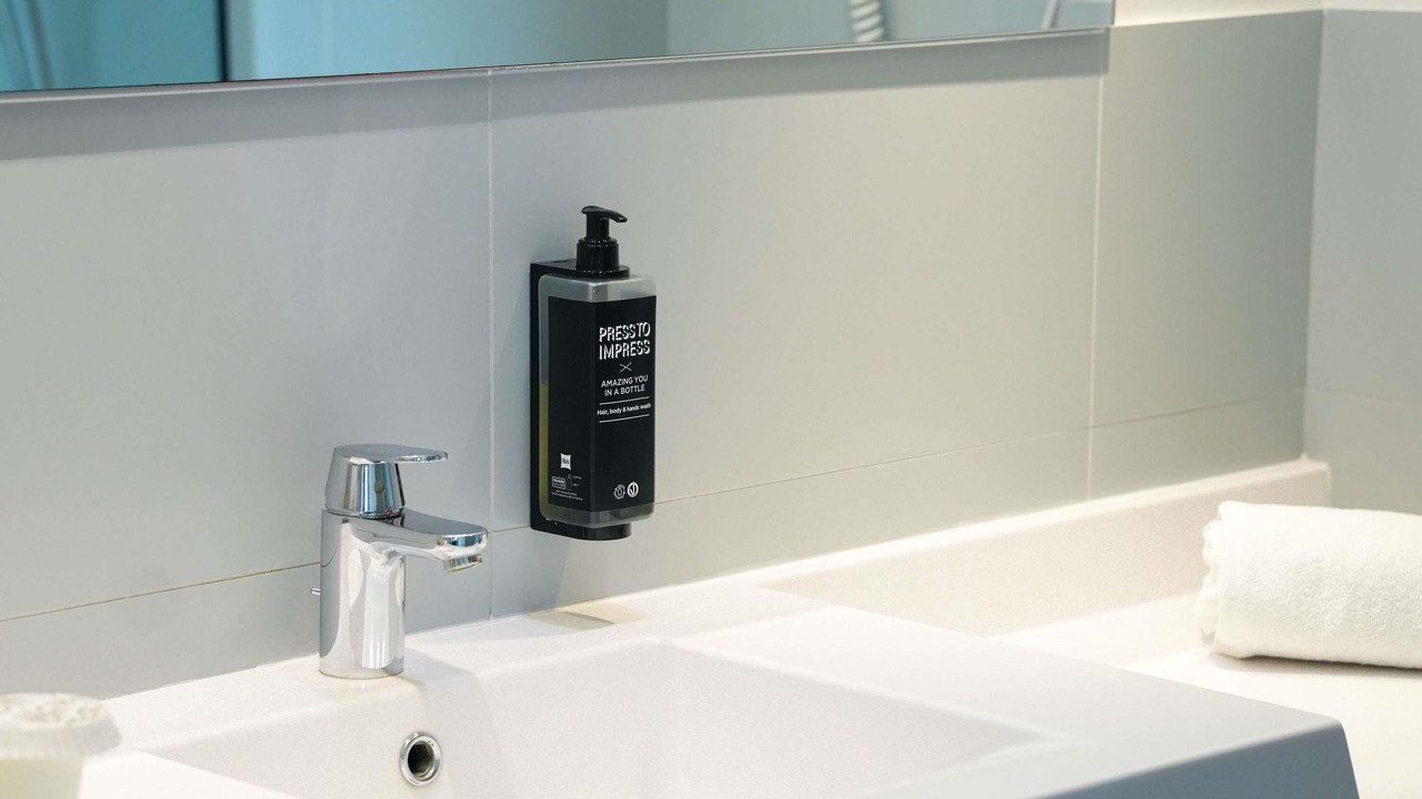 Photo of Bedroom in Port of Caen