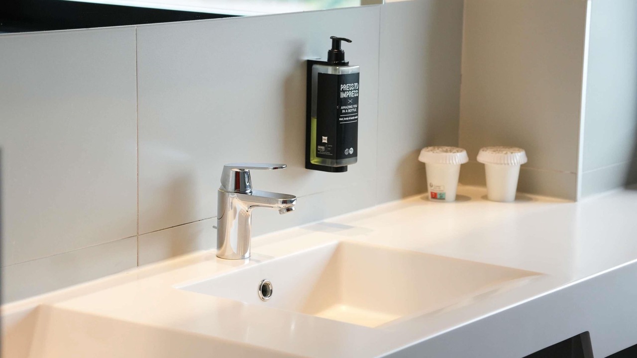 Photo of Bedroom in Port of Caen