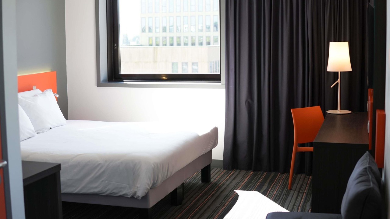 Photo of Bedroom in Port of Caen