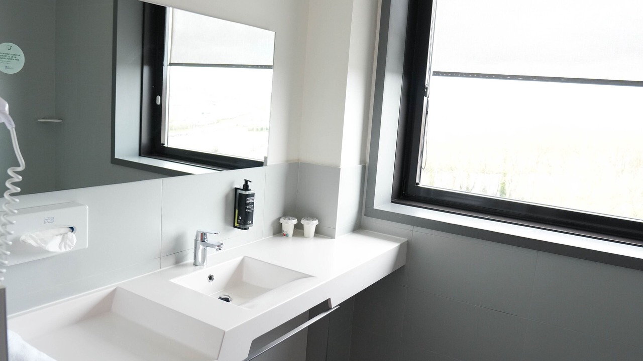 Photo of Bathroom in Port of Caen