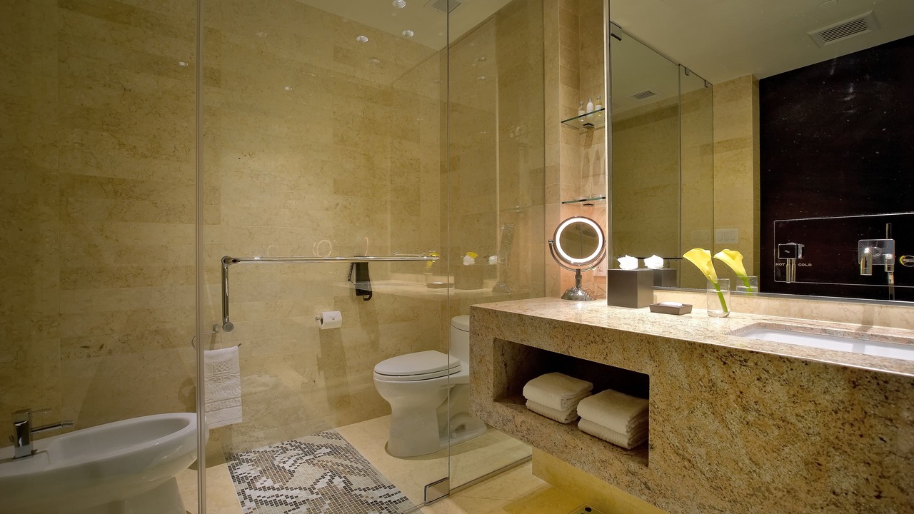 Photo of Bathroom in Miami Springs