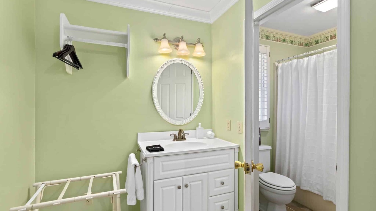 Photo of Bathroom in Elsah