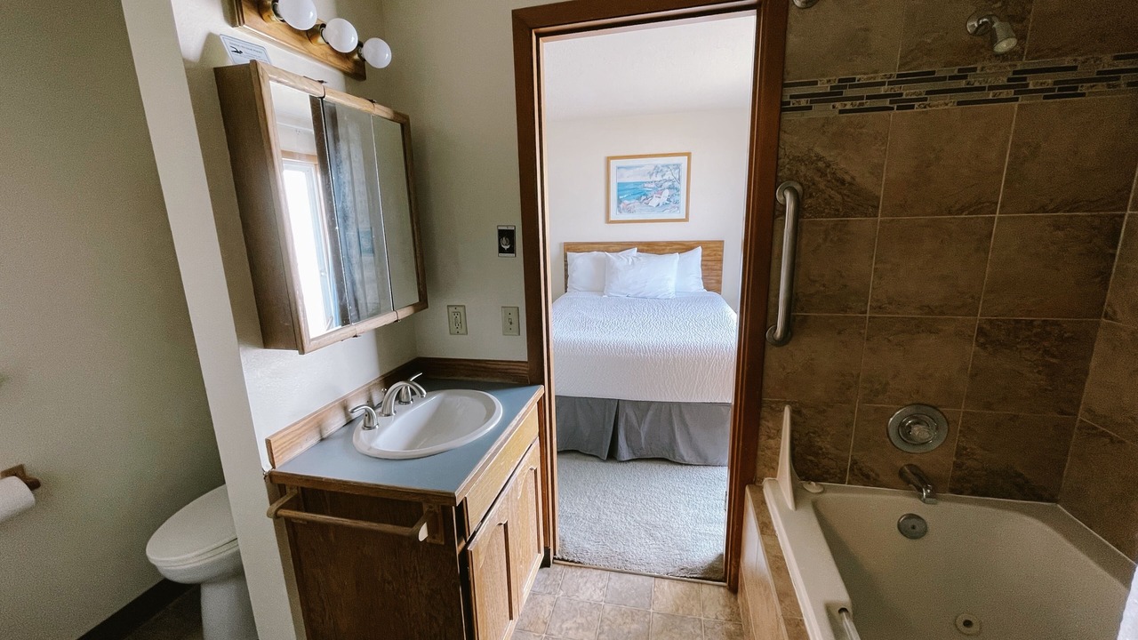 Photo of Bathroom in Nelscott