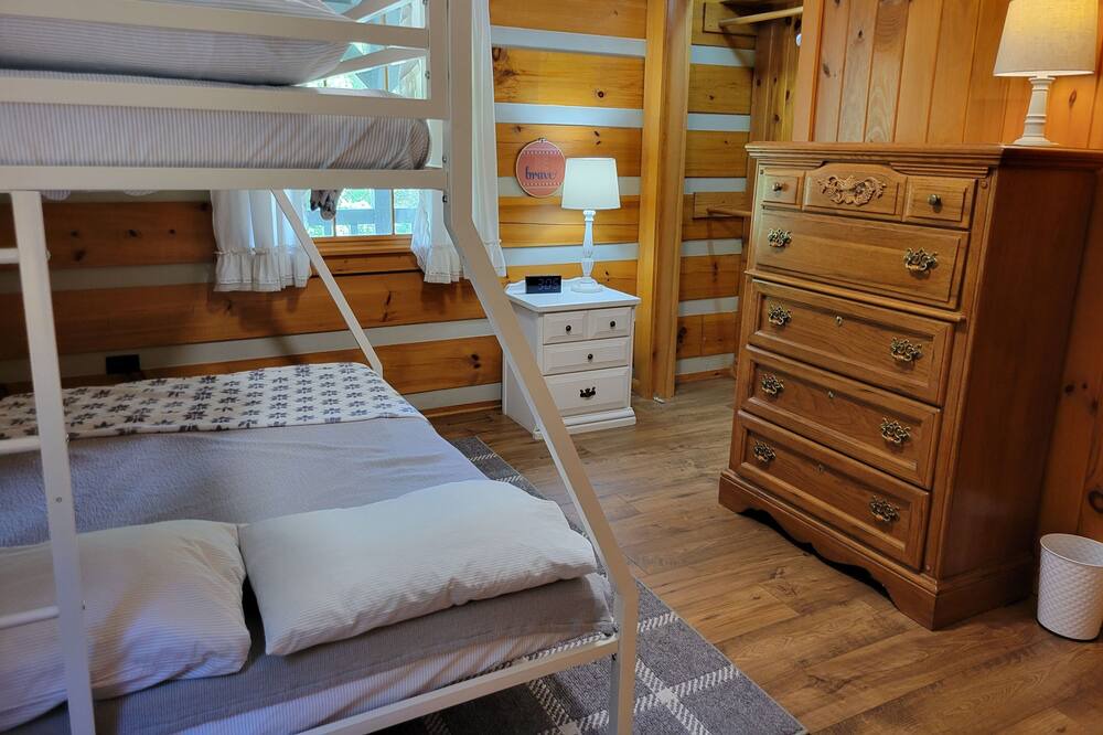 Photo of Bedroom in Celina