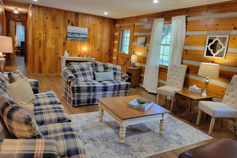 Photo of Livingroom in Celina