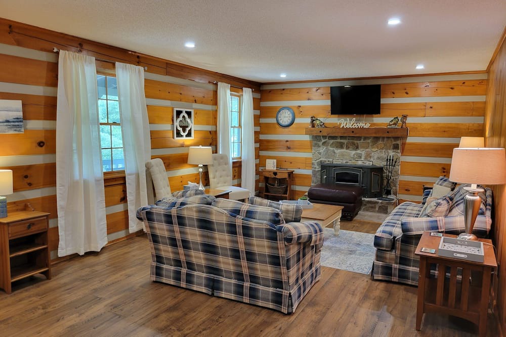 Photo of Livingroom in Celina