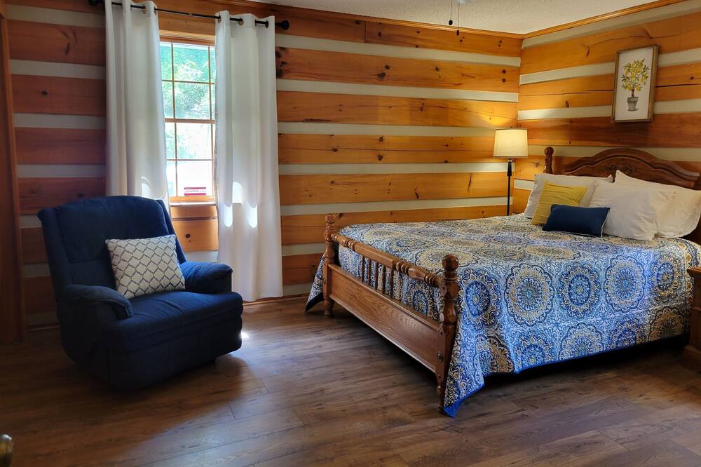 Photo of Bedroom in Celina