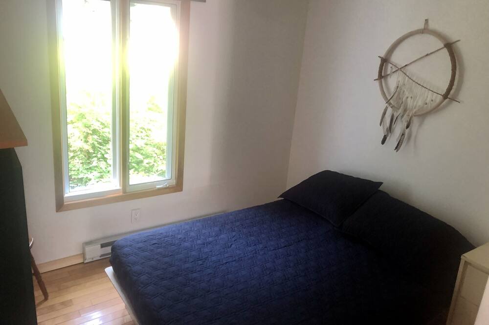 Photo of Bedroom in Saint-Nicolas