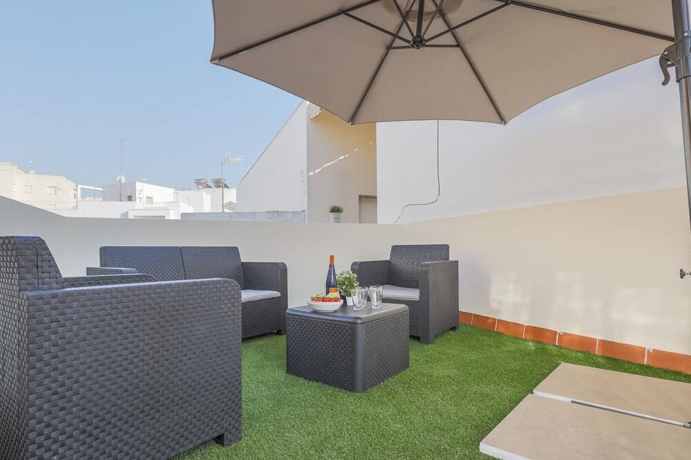Photo of Patio Balcony in Alcala Del Rio