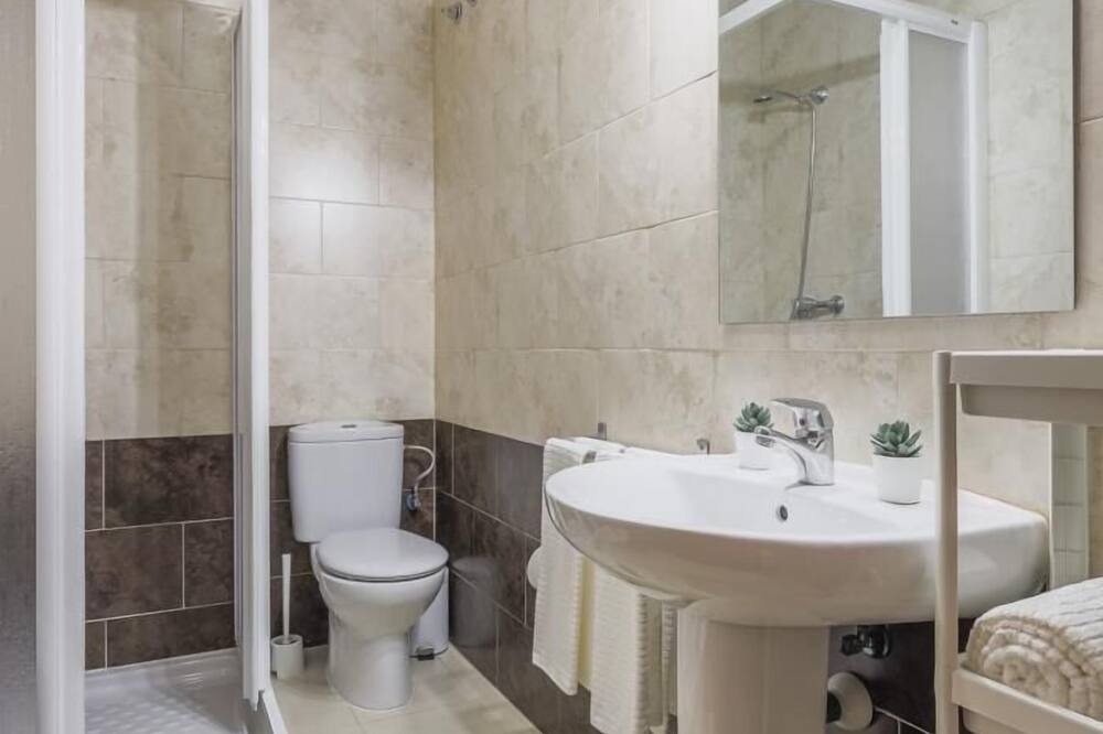 Photo of Bathroom in Alcala Del Rio